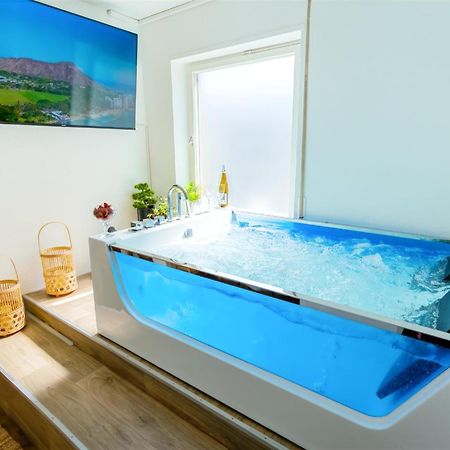 The Big Muenster Fuer Bis Zu 12, Whirlpool, Sauna, Zentral, Tischfussball, Balkon, Gasgrill Ulm Eksteriør bilde