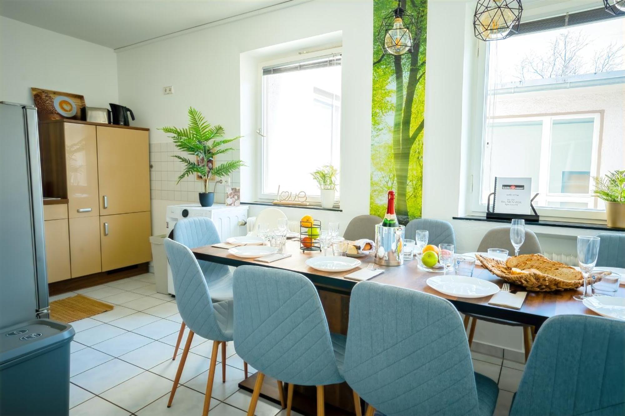 The Big Muenster Fuer Bis Zu 12, Whirlpool, Sauna, Zentral, Tischfussball, Balkon, Gasgrill Ulm Eksteriør bilde