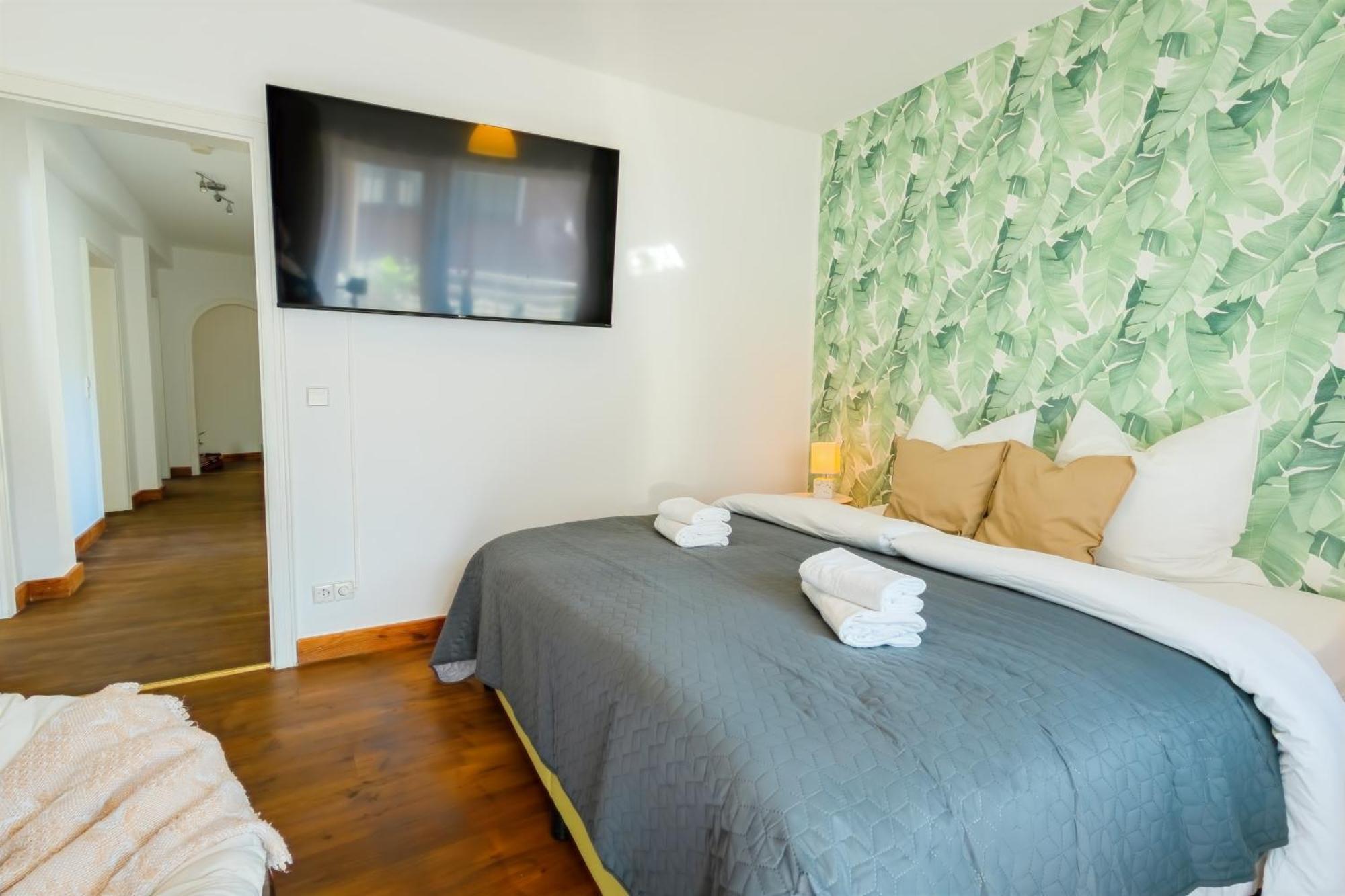 The Big Muenster Fuer Bis Zu 12, Whirlpool, Sauna, Zentral, Tischfussball, Balkon, Gasgrill Ulm Eksteriør bilde