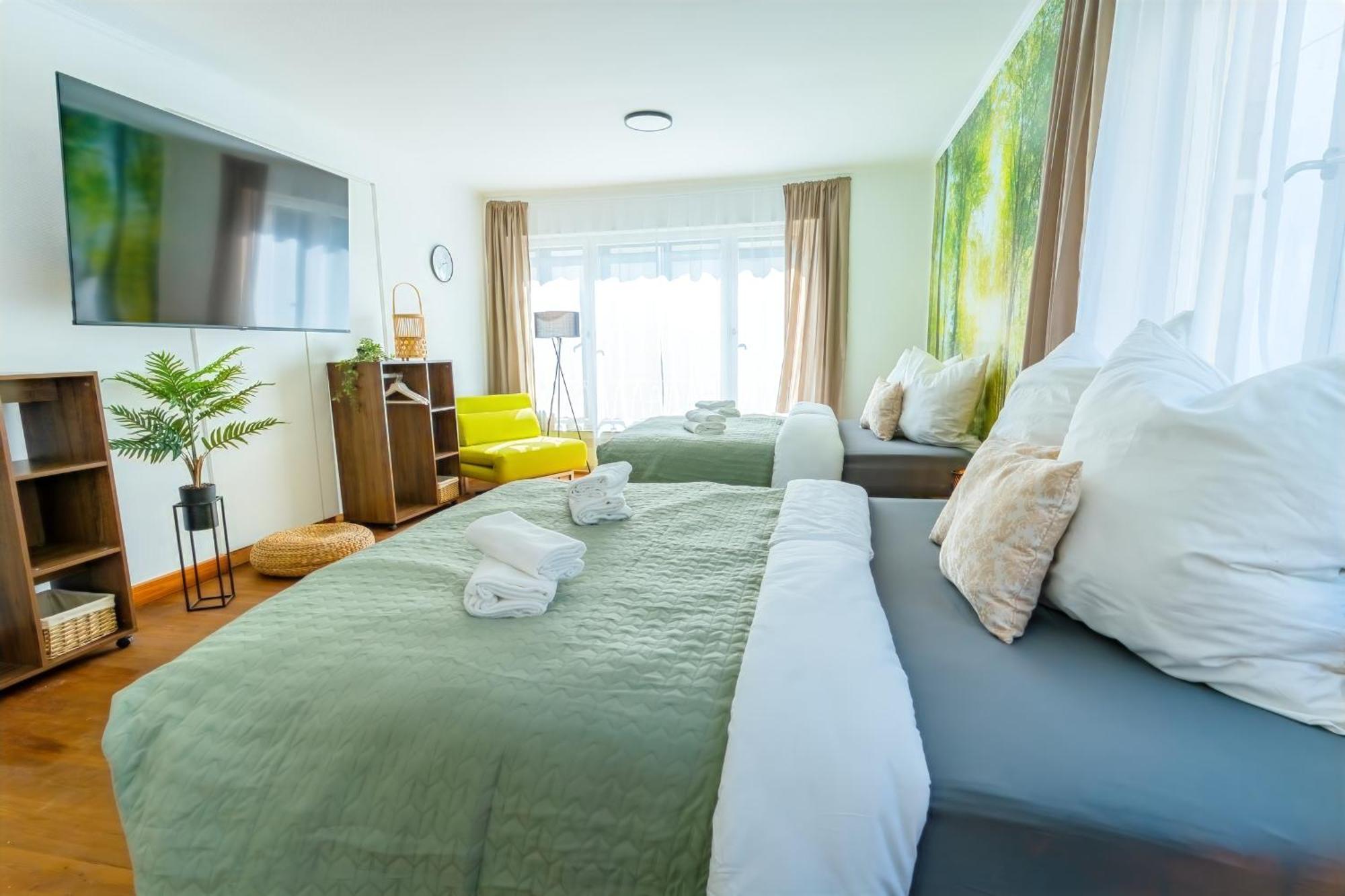 The Big Muenster Fuer Bis Zu 12, Whirlpool, Sauna, Zentral, Tischfussball, Balkon, Gasgrill Ulm Eksteriør bilde
