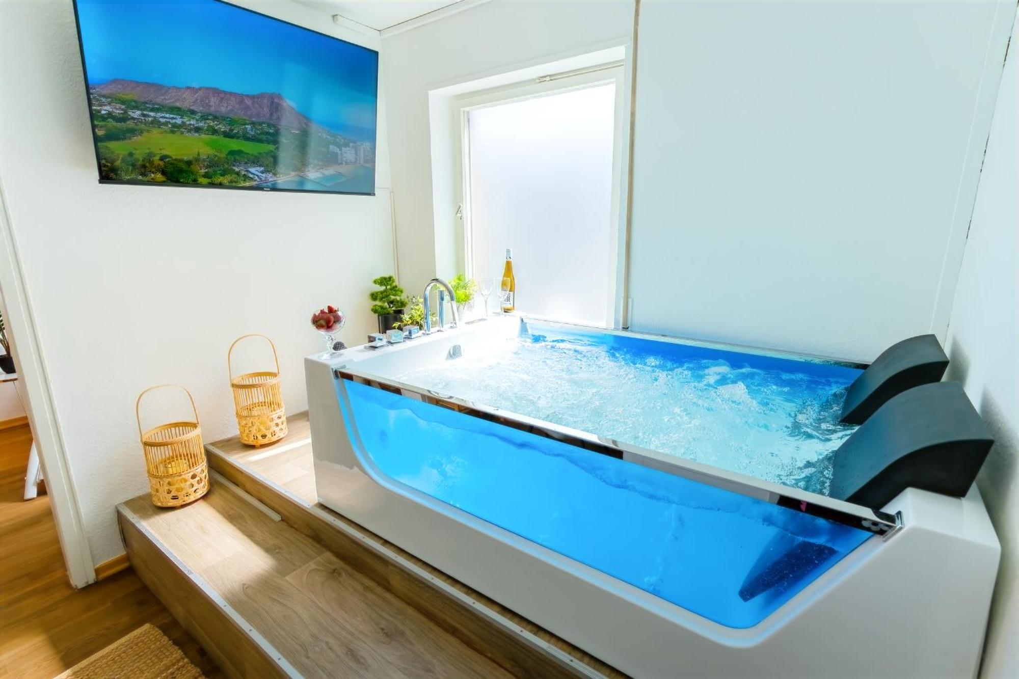 The Big Muenster Fuer Bis Zu 12, Whirlpool, Sauna, Zentral, Tischfussball, Balkon, Gasgrill Ulm Eksteriør bilde