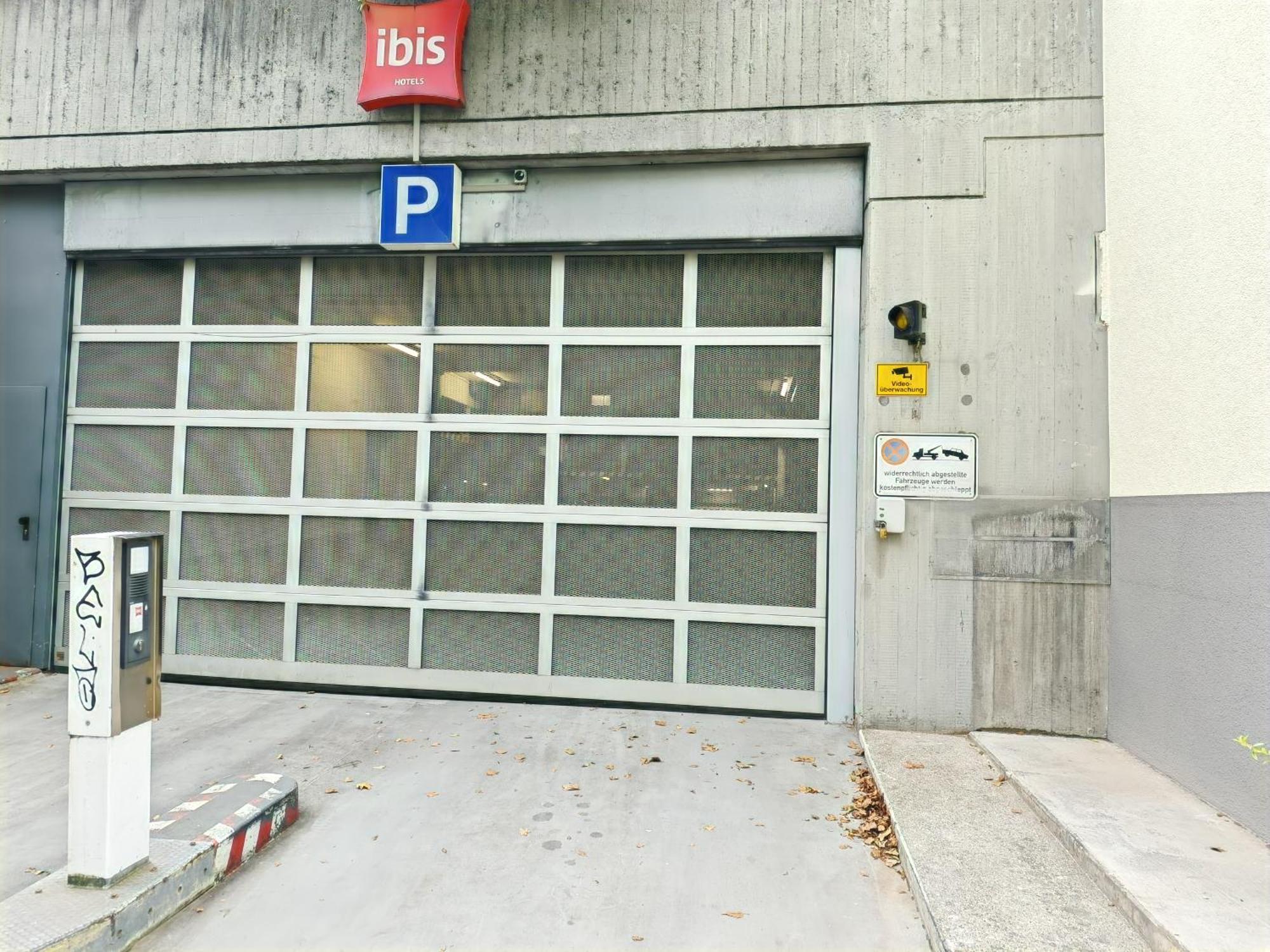 The Big Muenster Fuer Bis Zu 12, Whirlpool, Sauna, Zentral, Tischfussball, Balkon, Gasgrill Ulm Eksteriør bilde